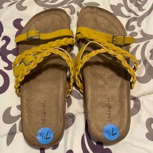 Brand new womens sandals